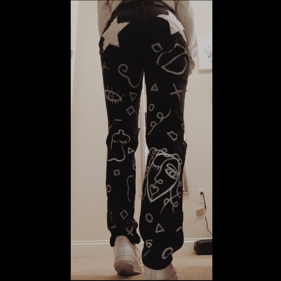 HANDPAINTED AUTHENTIC ROCKIES HIGHWAISTED JEANS - Picture 6 of 8